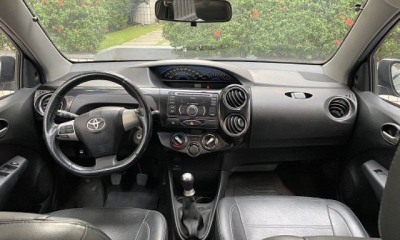 Etios Platinum 1.5...