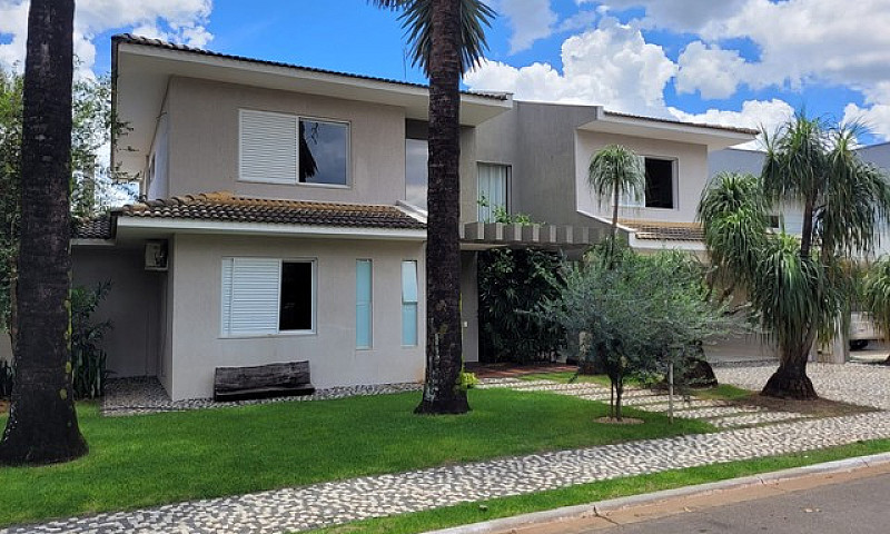 Casa De Condomínio S...
