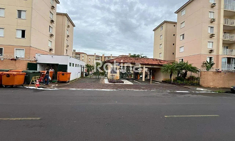 Apartamento Para Alu...