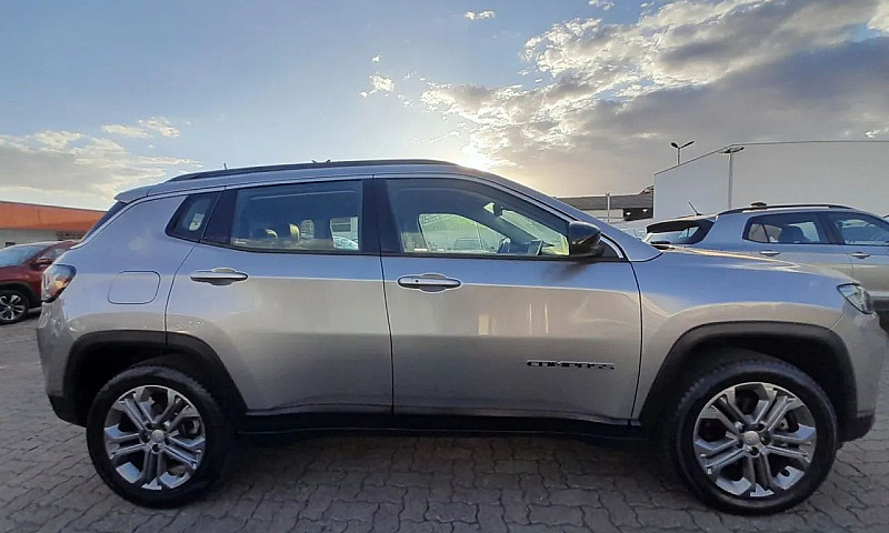 Jeep Compass Long. T...