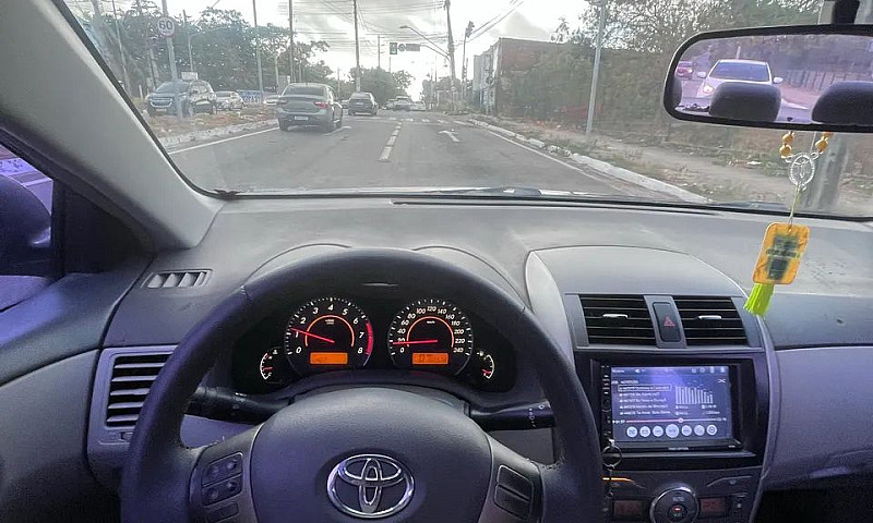 Toyota Corolla Xei 1...