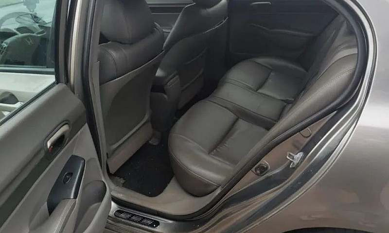 Honda Civic Sedan Lx...