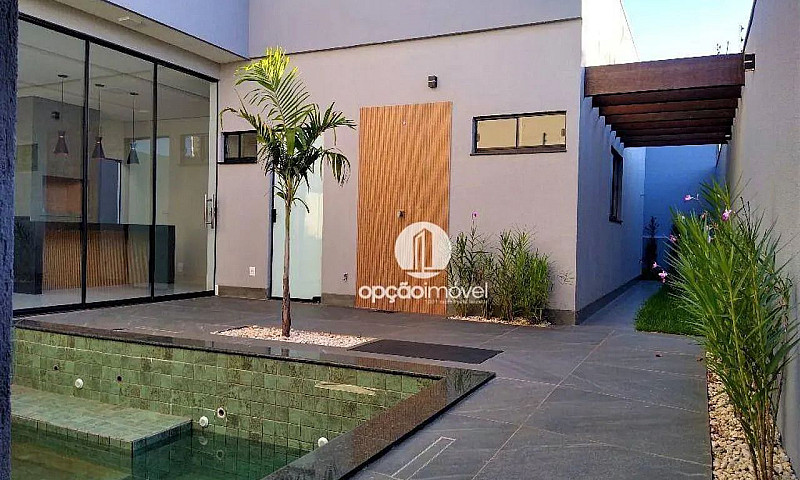 Casa Com 3 Dormitóri...