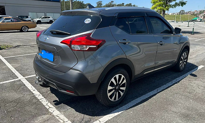 Nissan Kicks S Direc...