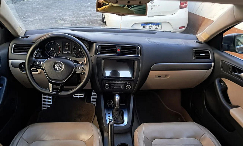 Volkswagen Jetta Hig...