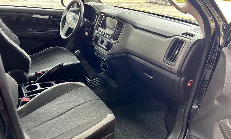 Chevrolet S10 Pick-U...