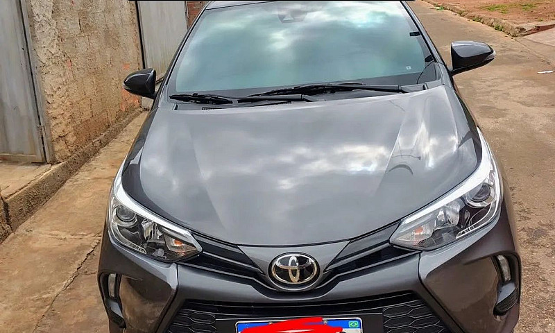 Toyota Yaris Xs 1.5 ...