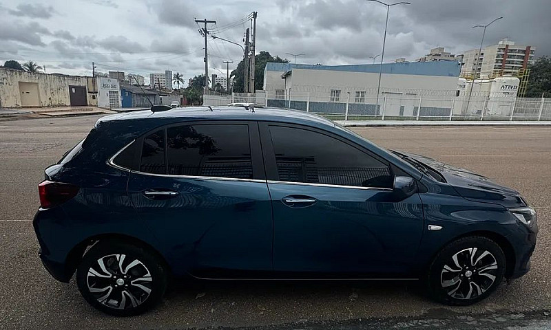 Chevrolet Onix Hatch...