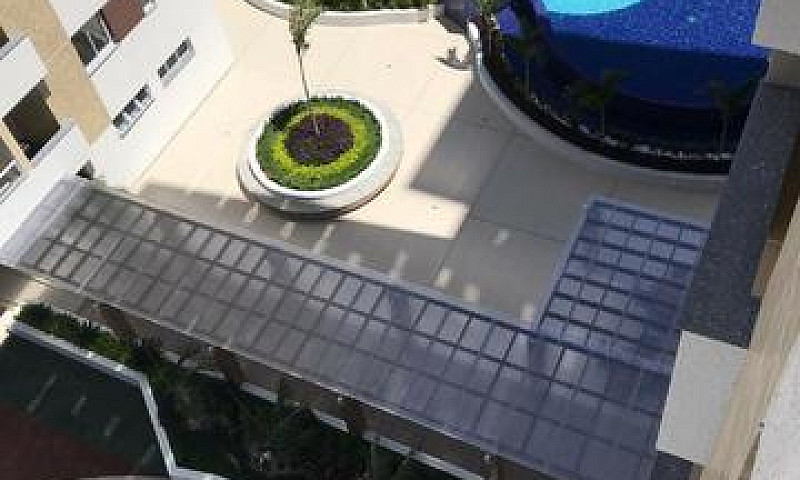 Triumph Residence Na...