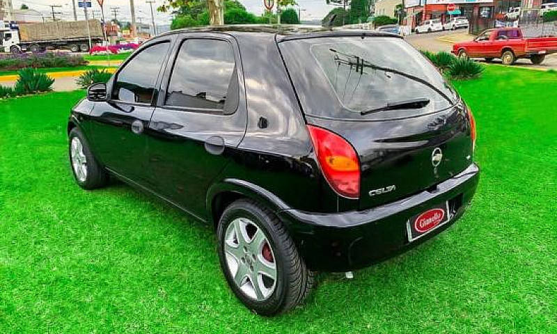 Chevrolet Celta Hatc...