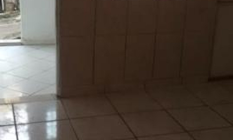 Barracão 2 Cômodos G...