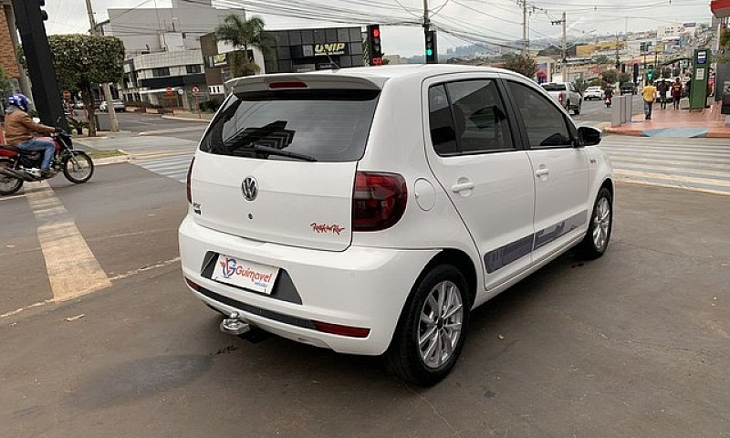 Volkswagen Fox 1.6 M...