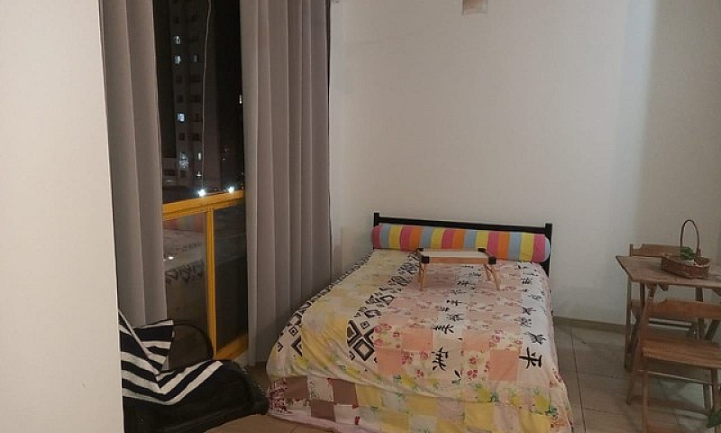 Apartamento Kitnet B...