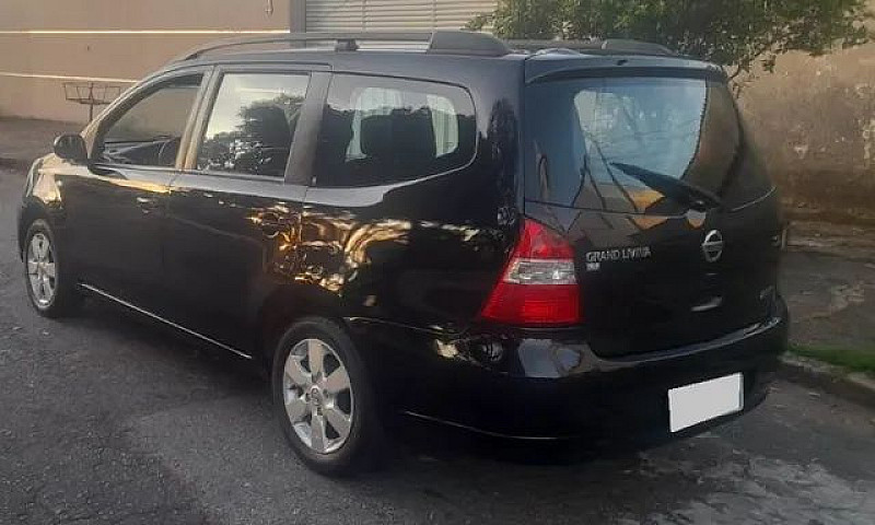 Grand Livina Sl 7 Lu...