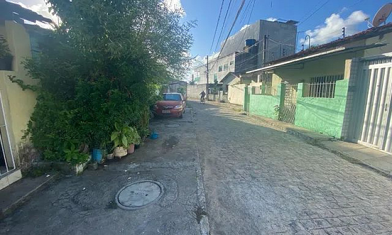 Casa Em Bairro Do Hi...