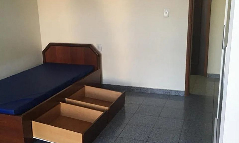 Alugo Quarto Mobilia...