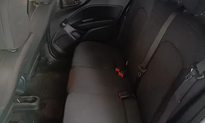 Fiat Argo Drive 1.0 ...