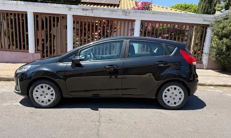Ford Fiesta Se Plus ...
