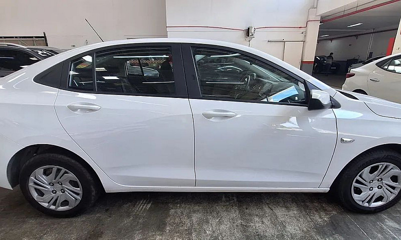 Chevrolet Onix Plus ...