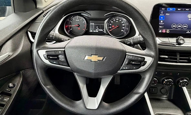 Chevrolet Onix Hatch...