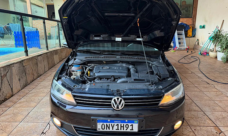 Volkswagen Jetta Hig...