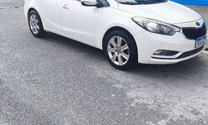 Kia Motors Cerato 1....