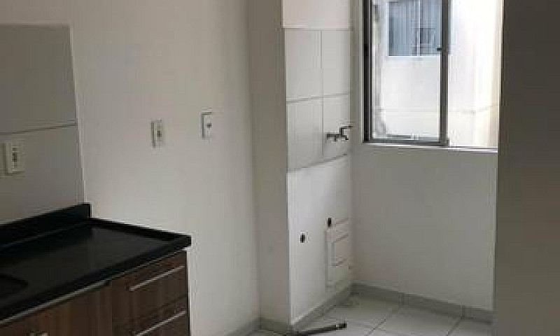 Apt Vila Jardim/ Aza...