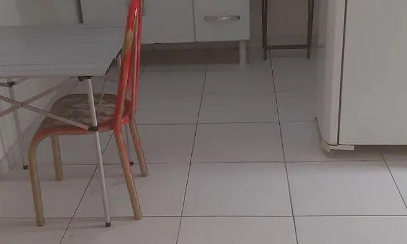 Alugo 1 Apartamento...
