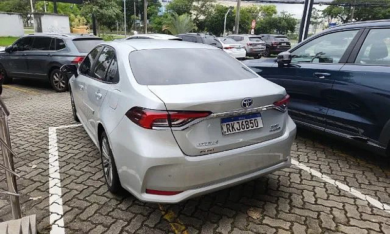 Corolla 1.8 Hybrid A...