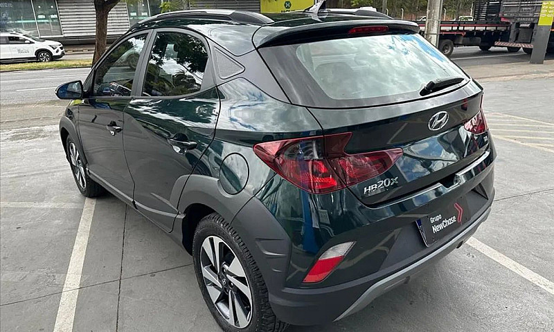 Hyundai Hb20X Evolut...