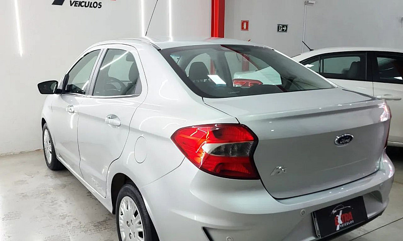 Ford Ka 1.5 Sedan Se...