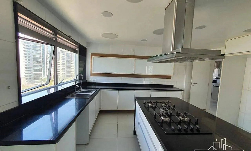 Quatro Paredes Vende...