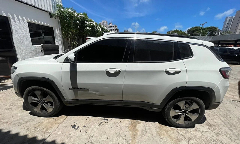 Jeep Compass Longitu...