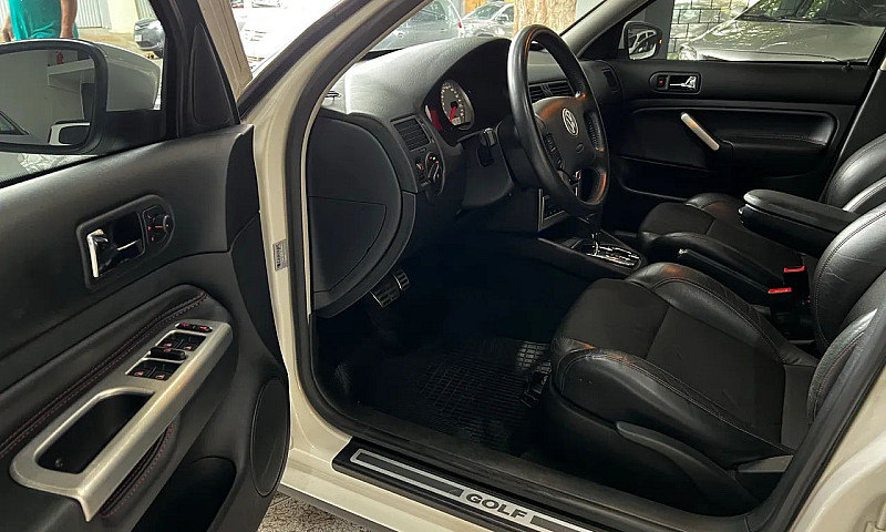 Volkswagen Golf Spor...