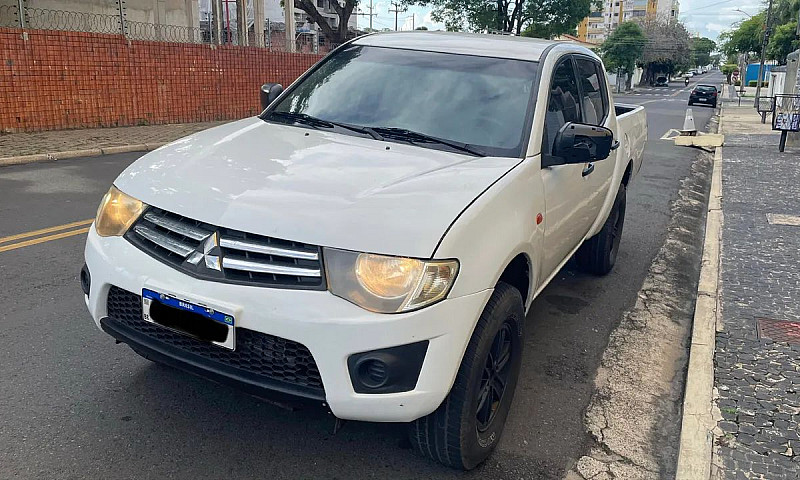 Mitsubishi L200 Trit...