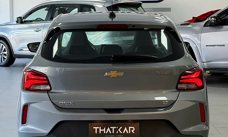 Chevrolet Onix Hatch...