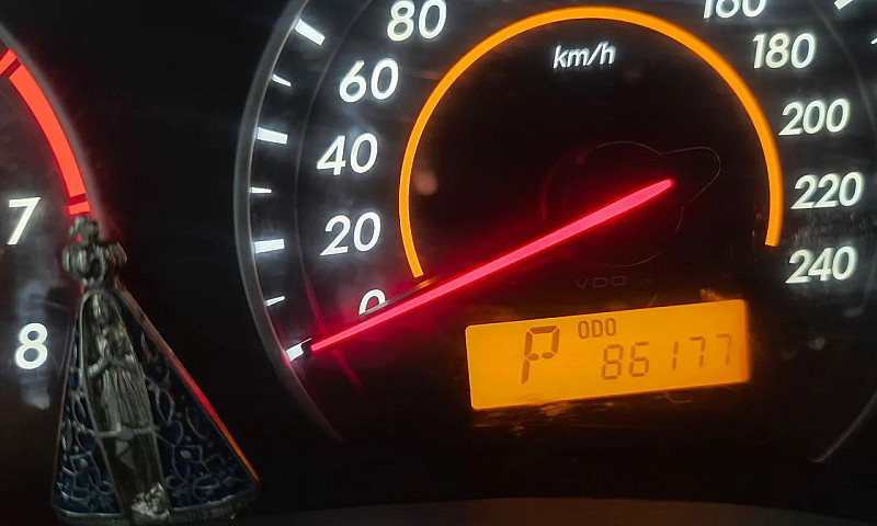 Toyota Corolla Xei 2...