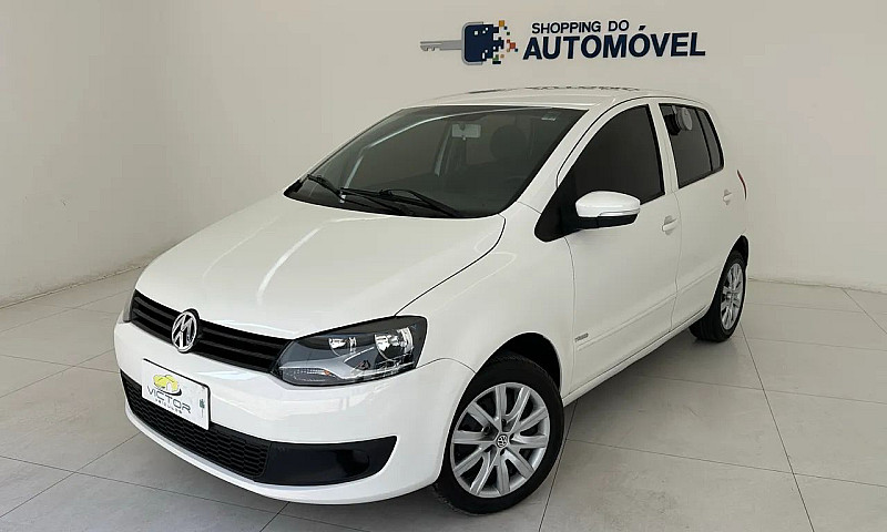 Volkswagen Fox 1.6 M...