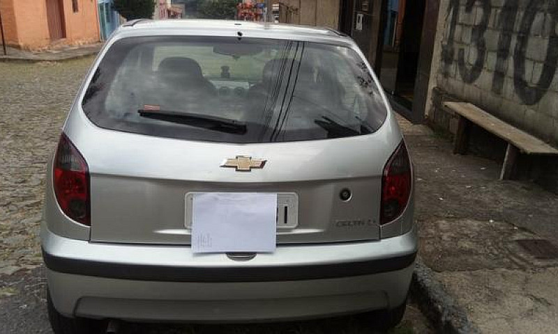 Gm - Chevrolet Celta...