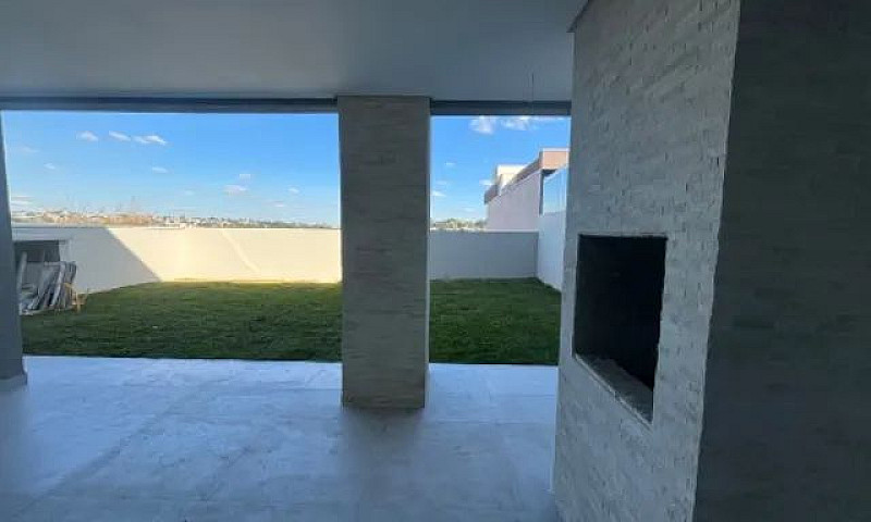 Casa Em Condomínio C...