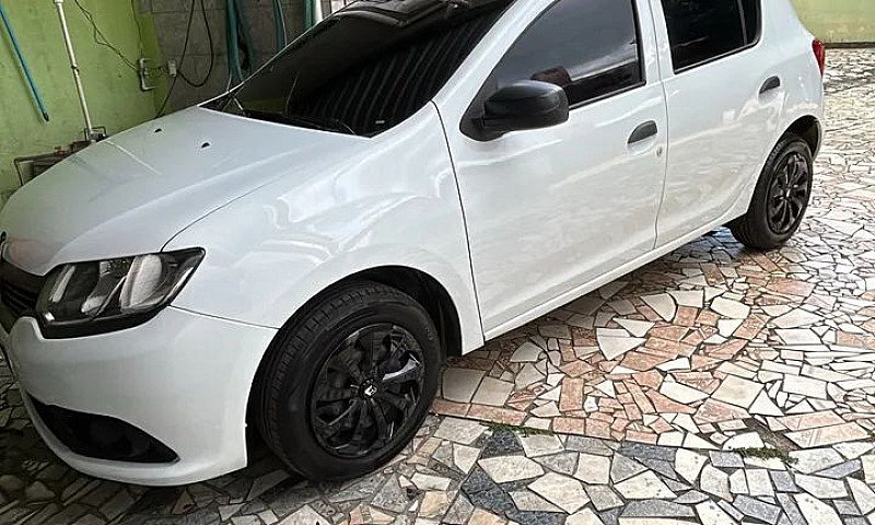 Renault Sandero Auth...