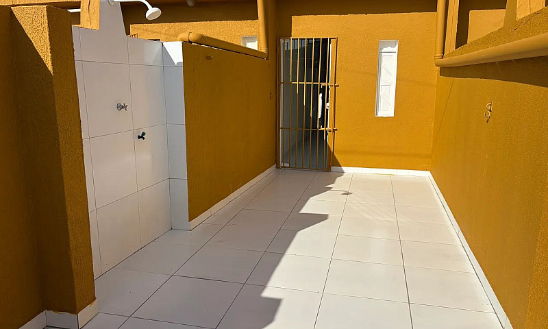 Vilage Na Beira Da P...