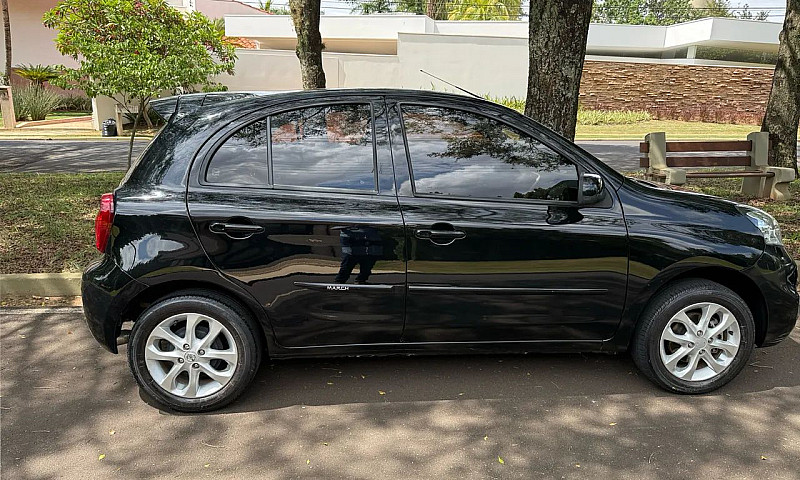 Nissan March Sv 1.6 ...