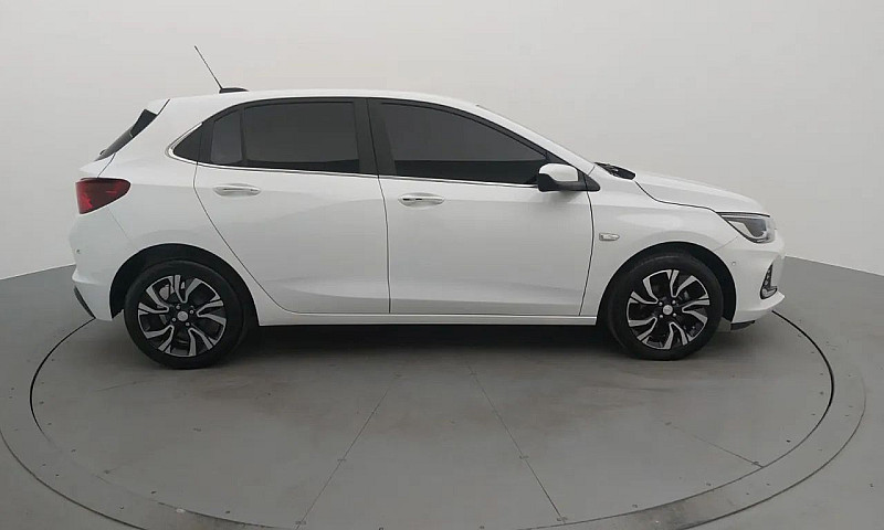 Chevrolet Onix Hatch...