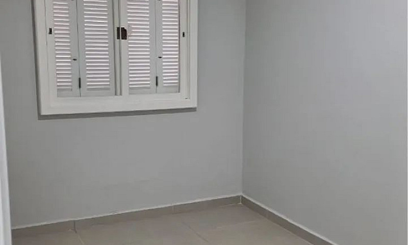 Linda Casa Toda Refo...