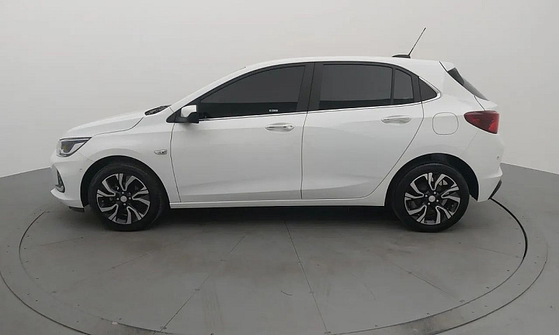 Chevrolet Onix Hatch...