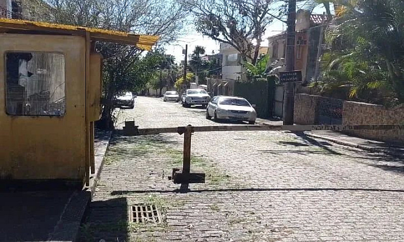 Kitnet Mobiliada Alt...
