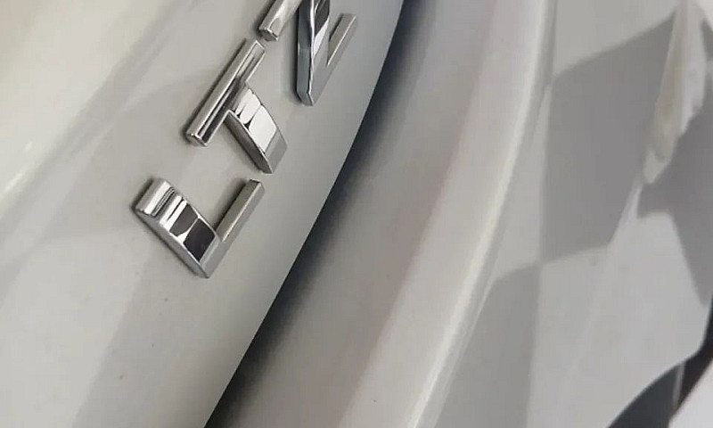 Chevrolet Onix Plus ...