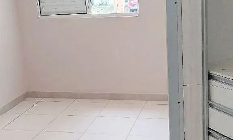 Vendo Casa 3 Quartos...