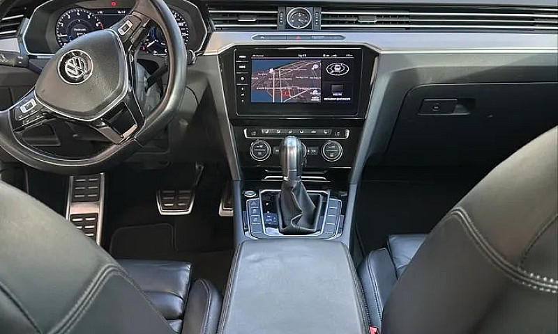Volkswagen Passat Hi...